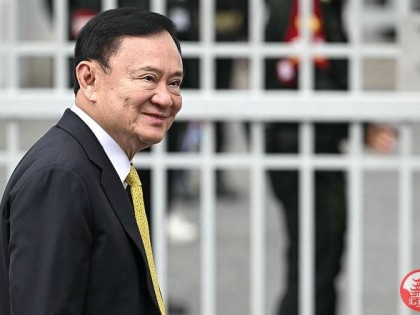 外媒：泰国前总理他信被转移至狱中医疗病房，佩通坦透露“他已剃光头发” ...