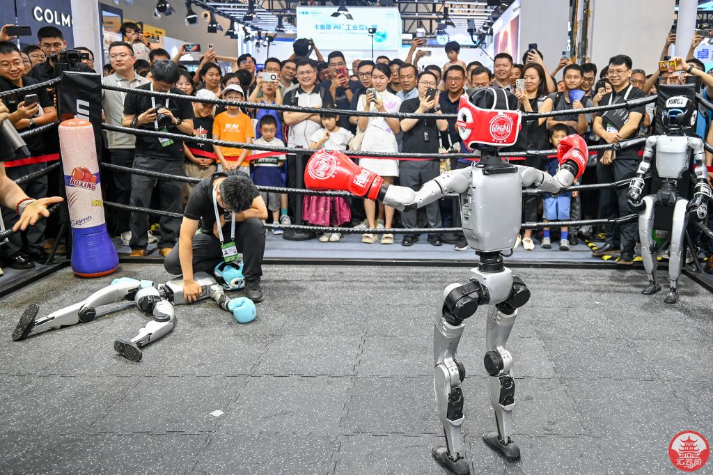 RomuuB7xcOW5ocoz.jpg