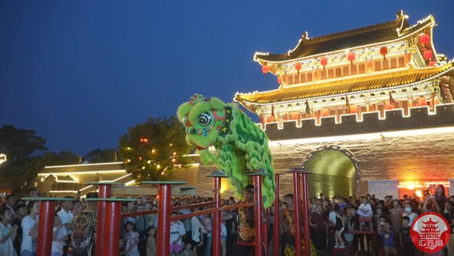 Fi8qYQak3b181hbg.jpg