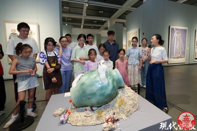 rpyAq8Q2pkD2q8G9.jpg